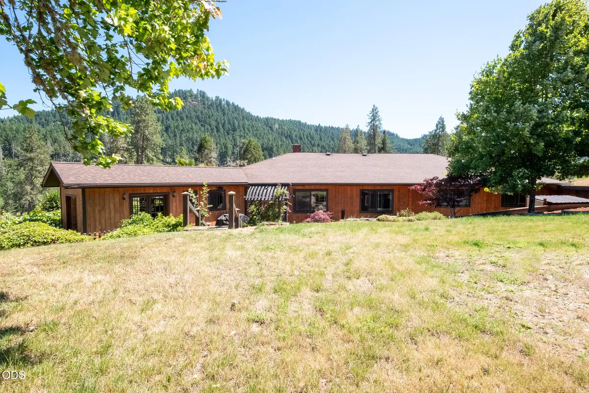 1329 Larson Road, Roseburg, OR 97471 - #1