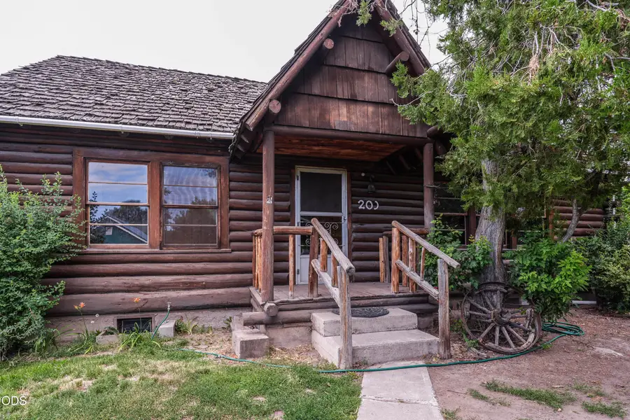 200 S Oregon Street, Dorris, CA 96023 - #3