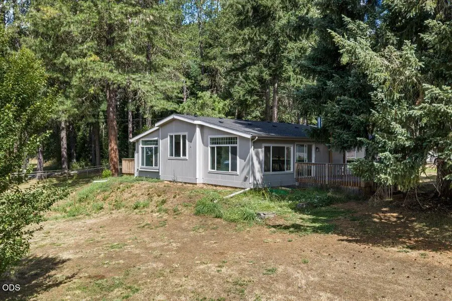 261 Old Booth Lane, Glendale, OR 97442 - #2