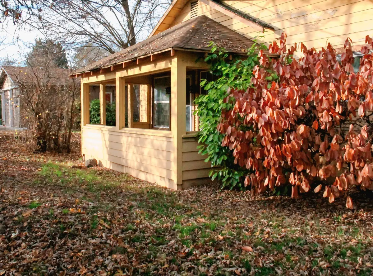 1975 Spring Street, Medford, OR 97504 - #1