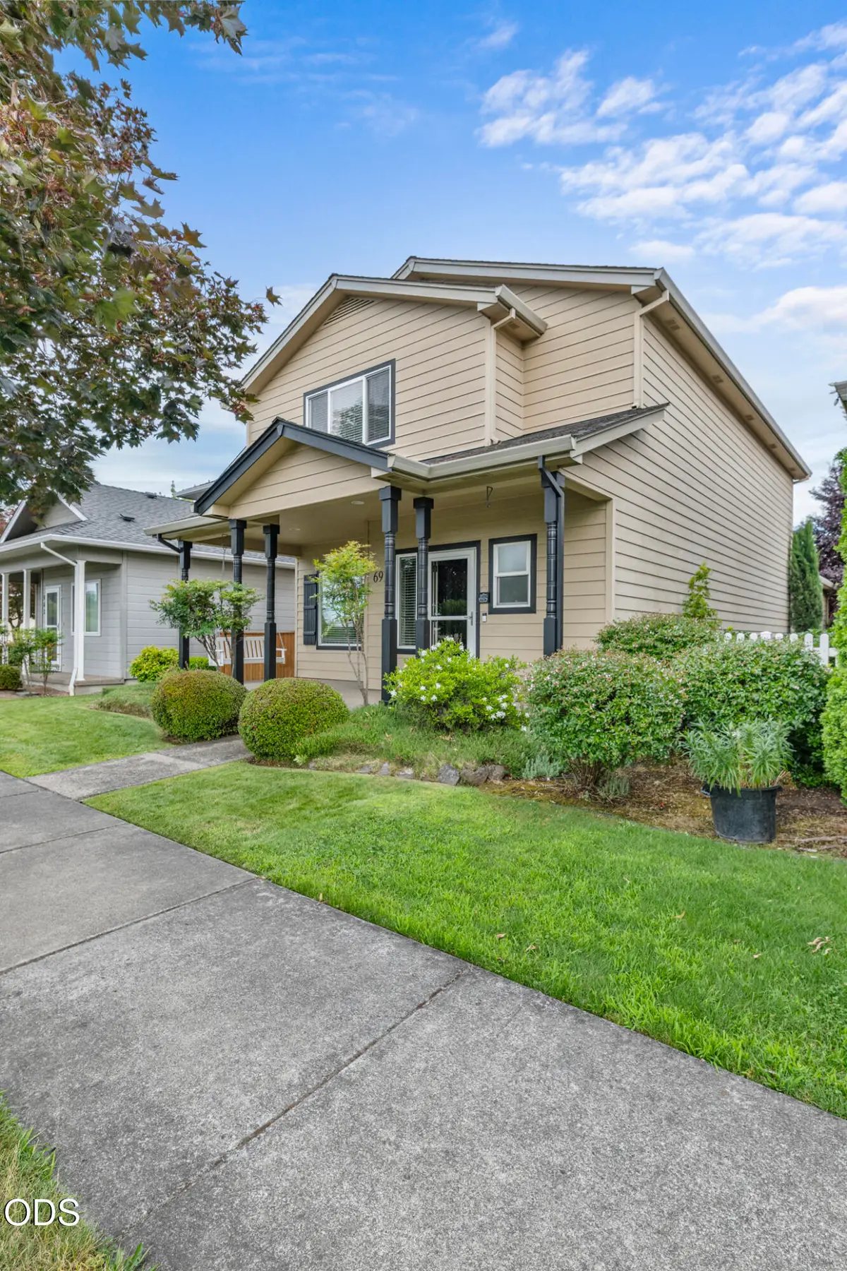 691 Buck Point Street, Central Point, OR 97502 - #1