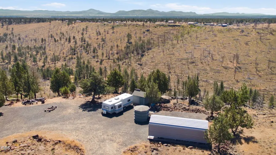 11729 SW Airfield Lane, Culver, OR 97734 - #2