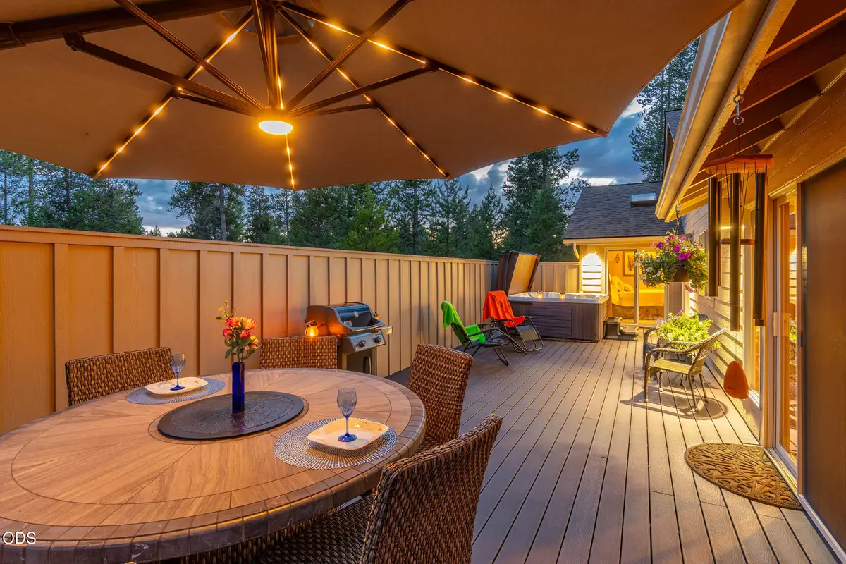 18035 Maury Mountain Lane, Sunriver, OR 97707 - #1