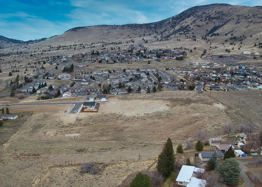 Shalynn Drive #73 and 74, Klamath Falls, OR 97603 - #3