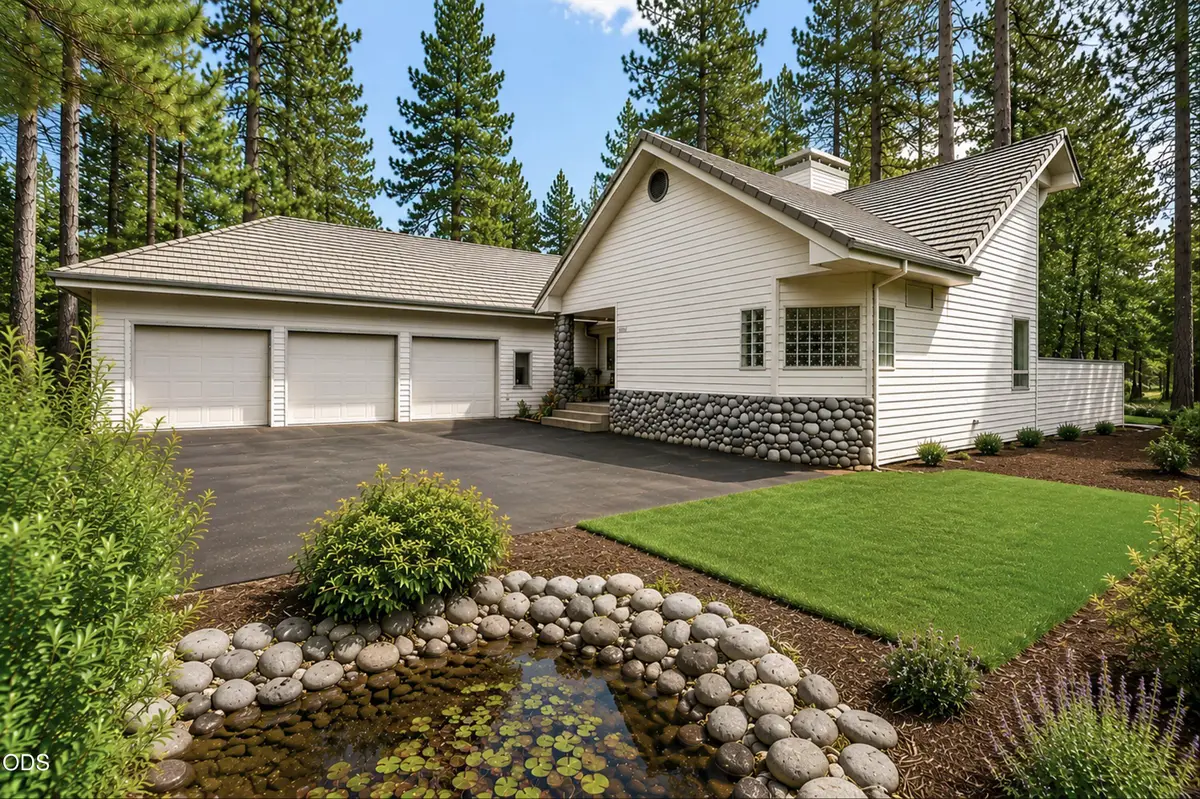 60726 Golf Village Loop, Bend, OR 97702 - #1