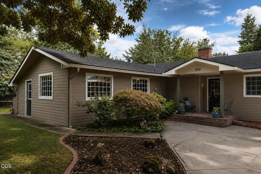 2618 Syringa Drive, Medford, OR 97501 - #2