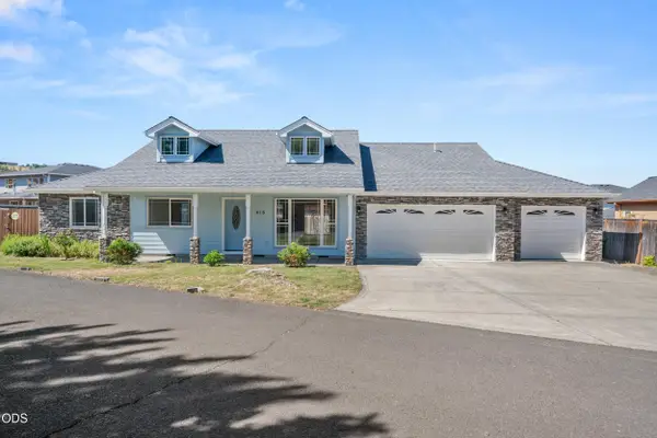 416 Leandra Lane, Eagle Point, OR 97524