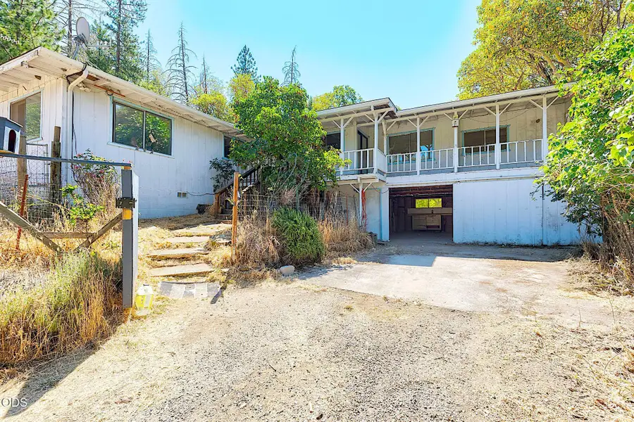 705 Murphy Gulch Road, Rogue River, OR 97537 - #2