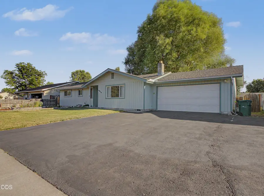 4414 Meadows Drive, Klamath Falls, OR 97603 - #2