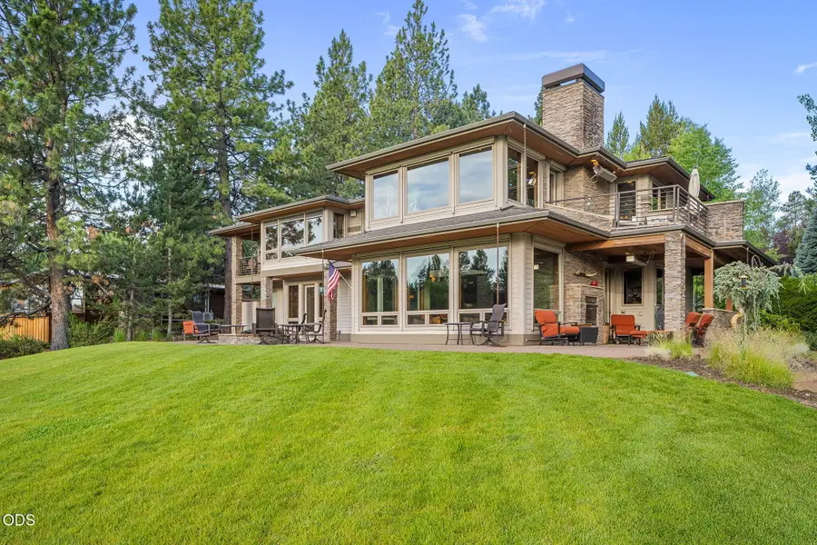 56680 Lunar Drive, Bend, OR 97707 - #3