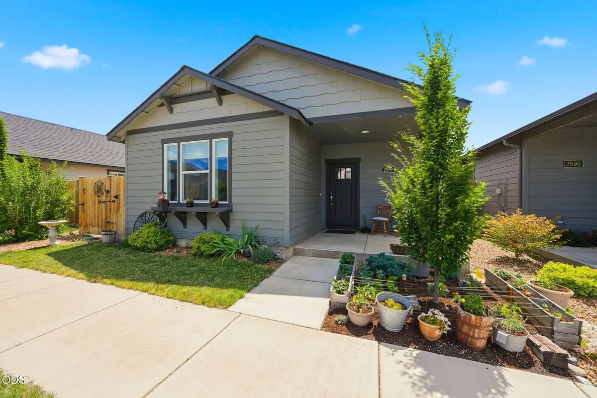 2576 NW Teak Place, Redmond, OR 97756 - #1