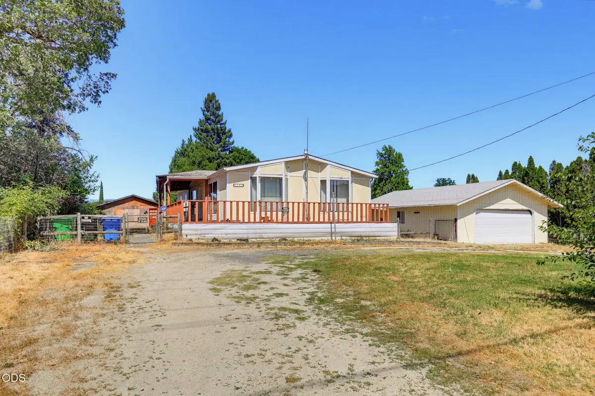 1344 Dowell Road, Grants Pass, OR 97527 - #1