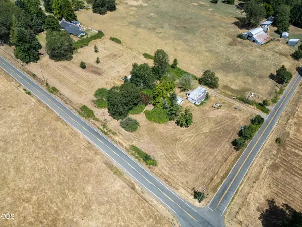 2670 Kincaid Road, Williams, OR 97544