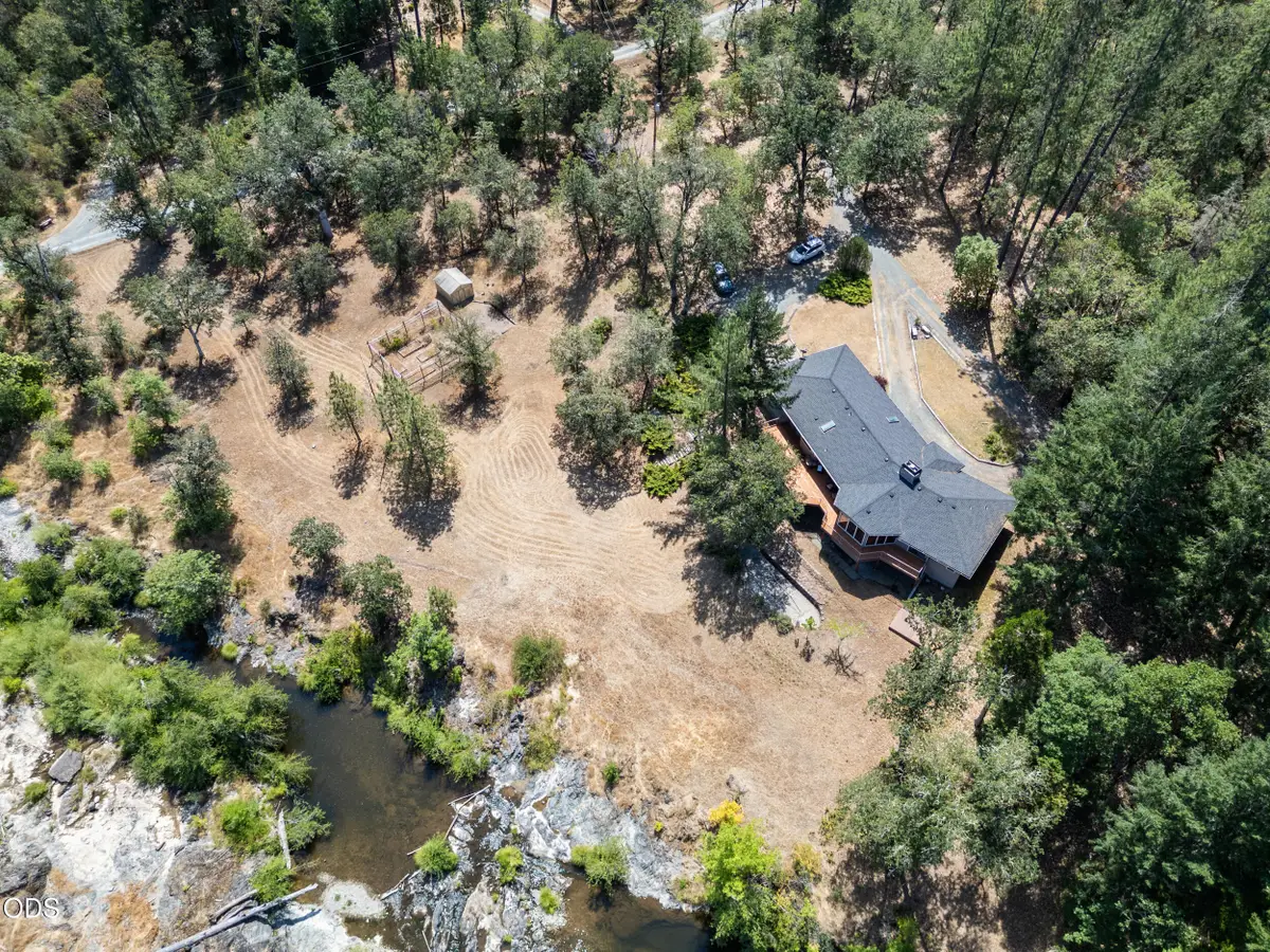 11178 E Evans Creek Road, Rogue River, OR 97537 - #1