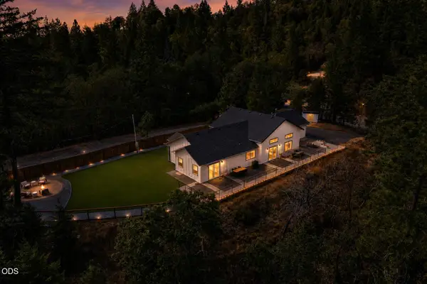 922 Palomino Drive, Grants Pass, OR 97526