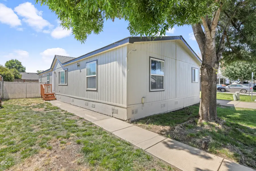 633 E Archwood #UNIT 27, Eagle Point, OR 97524 - #2