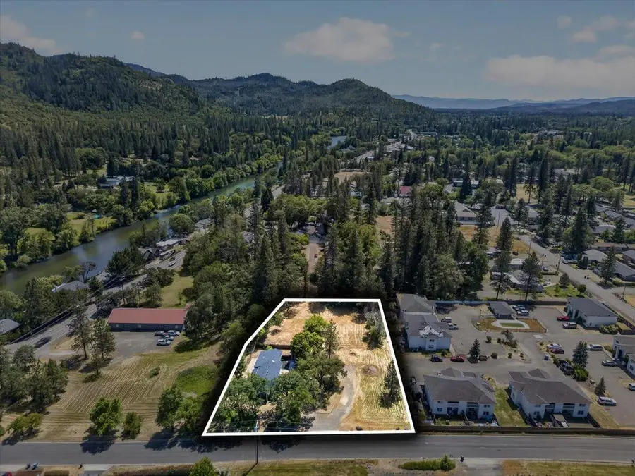 125 Hudspeth Lane, Shady Cove, OR 97539 - #3
