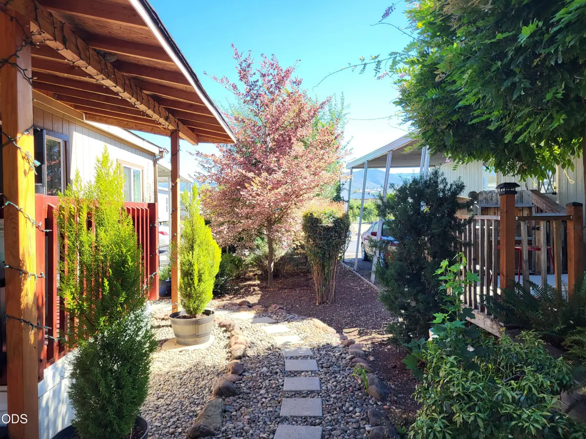 3555 S Pacific Highway #SPC 110, Medford, OR 97501 - #1