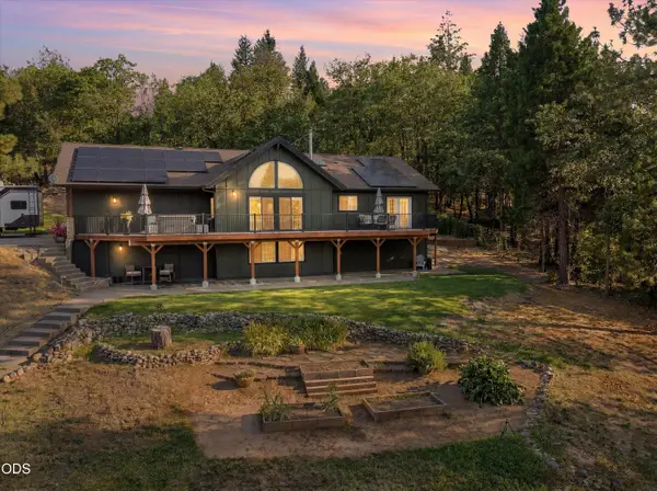 767 Jess Way, Grants Pass, OR 97526