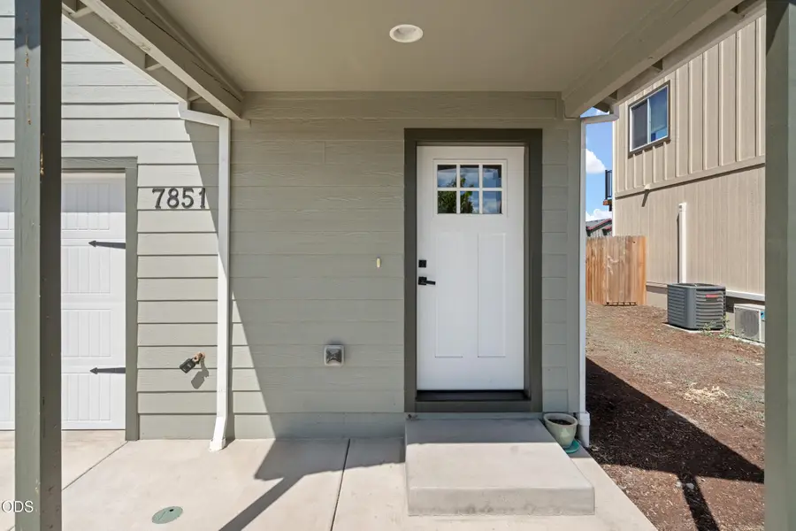 7851 28th Street, White City, OR 97503 - #2