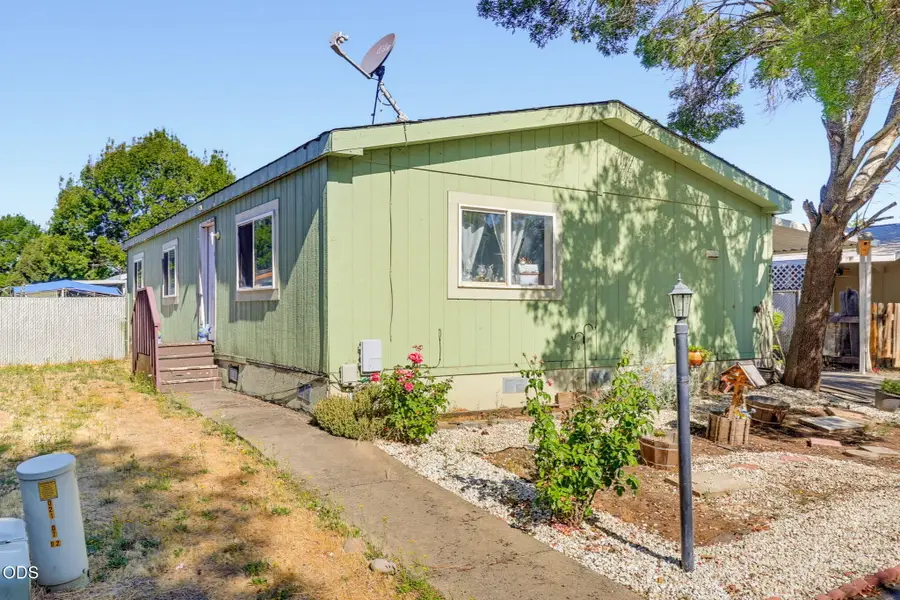 633 E Archwood Drive #UNIT 77, Eagle Point, OR 97524 - #2