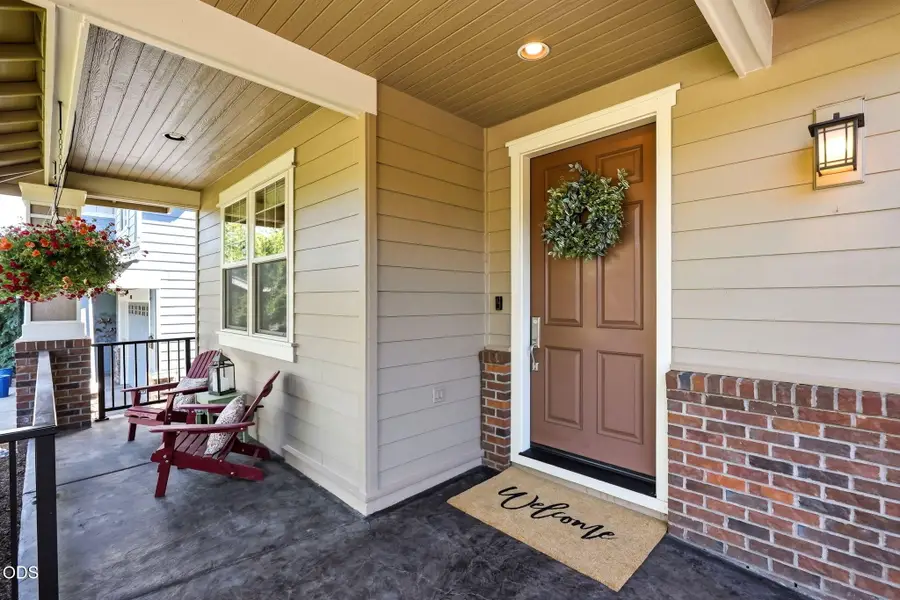 61156 SE Sydney Harbor Drive, Bend, OR 97702 - #3