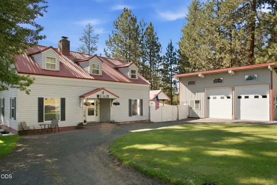 138754 Michigan Avenue, Gilchrist, OR 97737 - #2