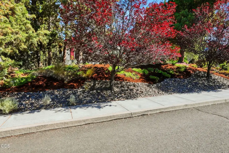 2058 NE Hollow Tree Lane, Bend, OR 97701 - #3