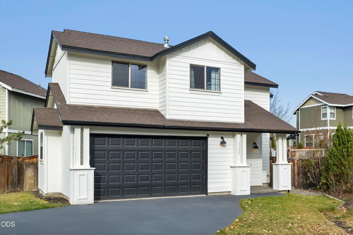 20372 Rocca Way, Bend, OR 97702 - #1