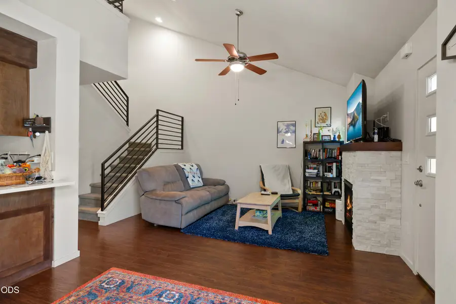 37 N Mountain Avenue, Ashland, OR 97520 - #3