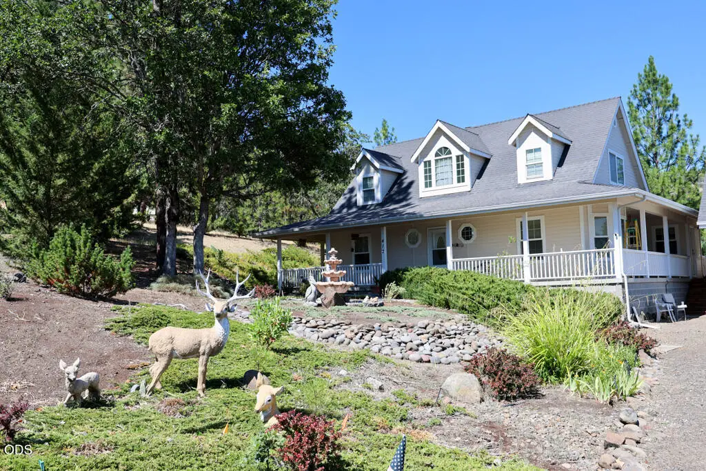 412 Country Court, Shady Cove, OR 97539 - #1