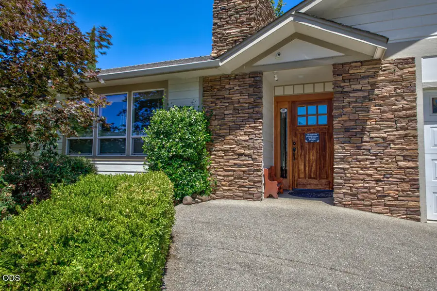 1012 NE Hefley Street, Grants Pass, OR 97526 - #2