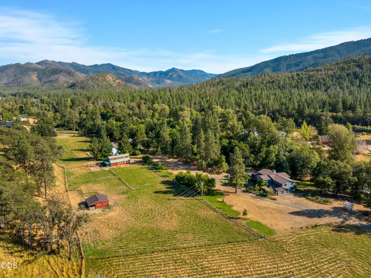 2076 Upper Applegate Road, Jacksonville, OR 97530 - #1
