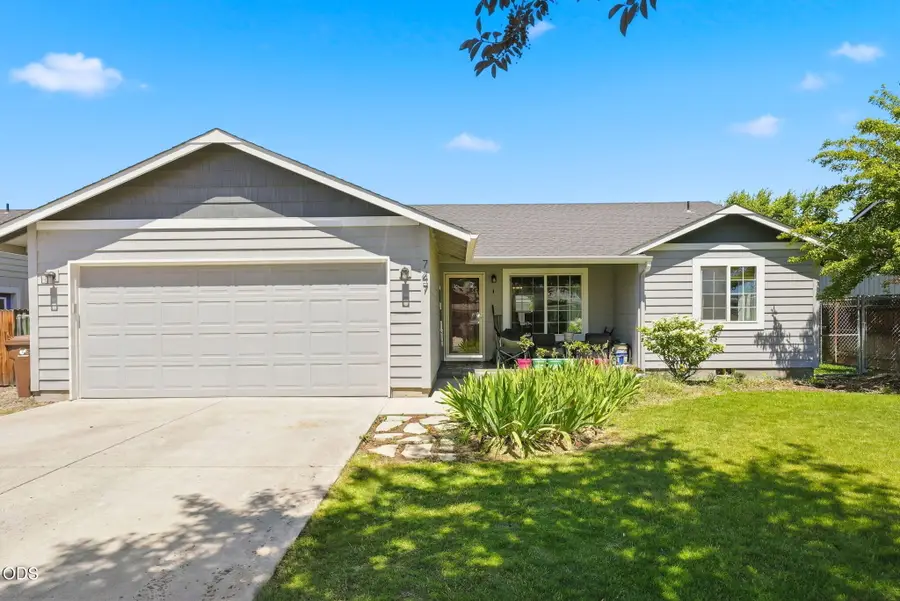 747 NE Black Bear Street, Prineville, OR 97754 - #3