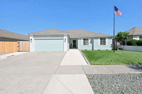 2056 Kingswood Drive, Medford, OR 97501