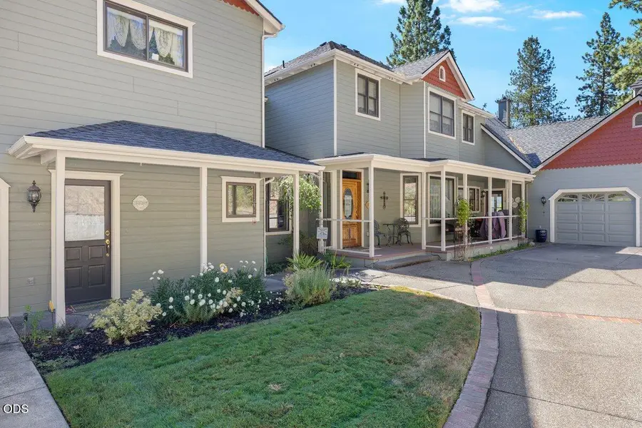 4303 Tami Lane, Central Point, OR 97502 - #2