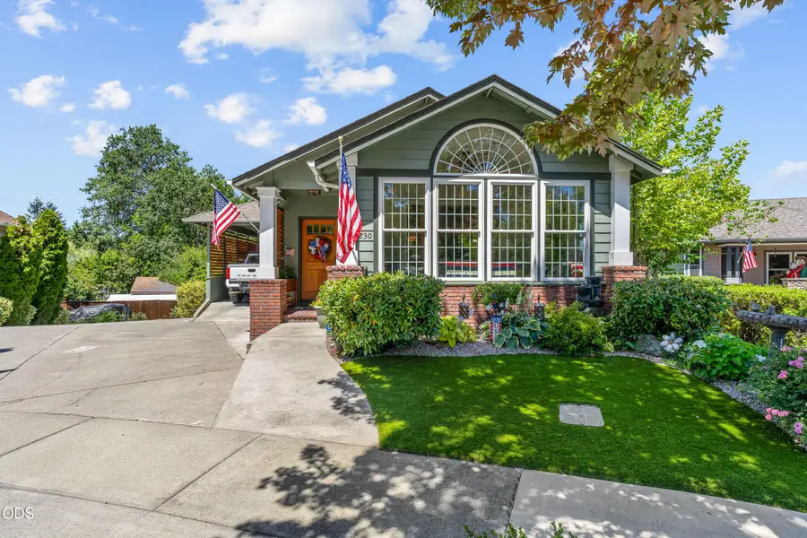 830 SW Bryn Court, Grants Pass, OR 97527 - #2
