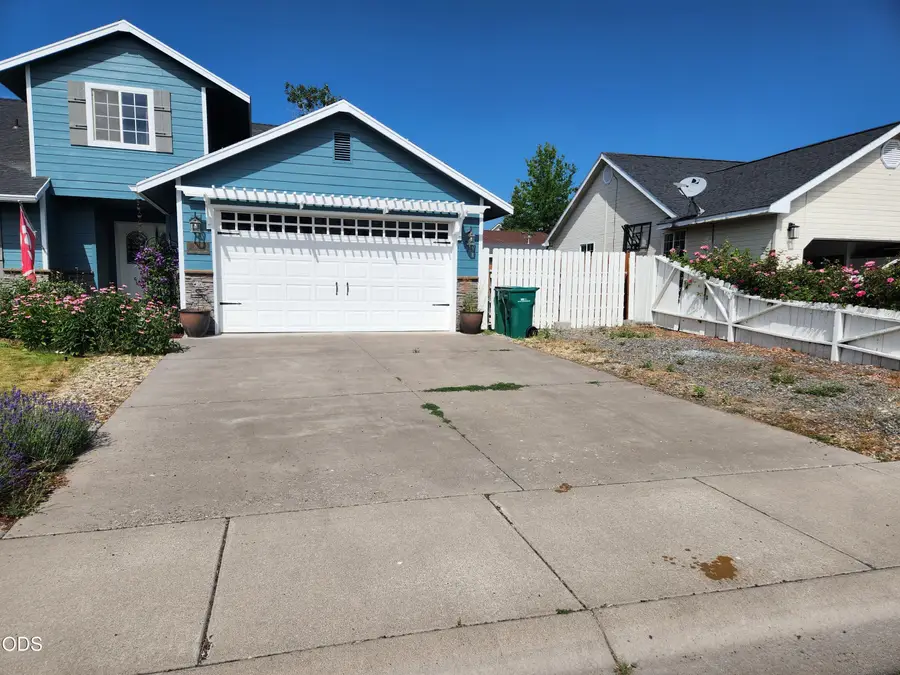 3130 Barnes Way, Klamath Falls, OR 97603 - #2