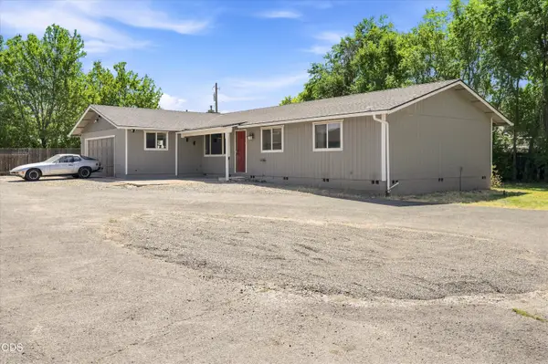 2721 Howard Avenue, Medford, OR 97501