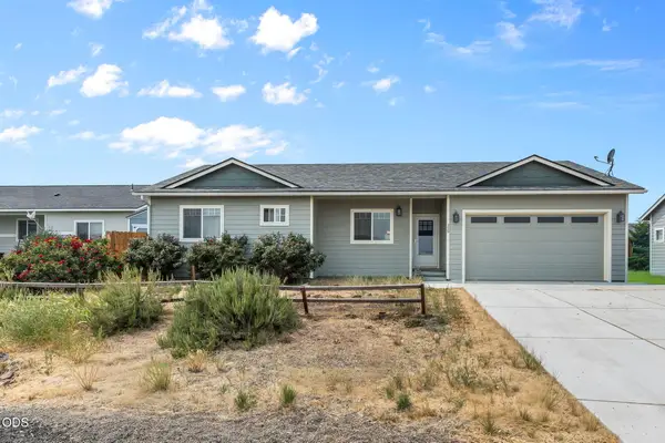 229 Alfalfa Drive, Culver, OR 97734