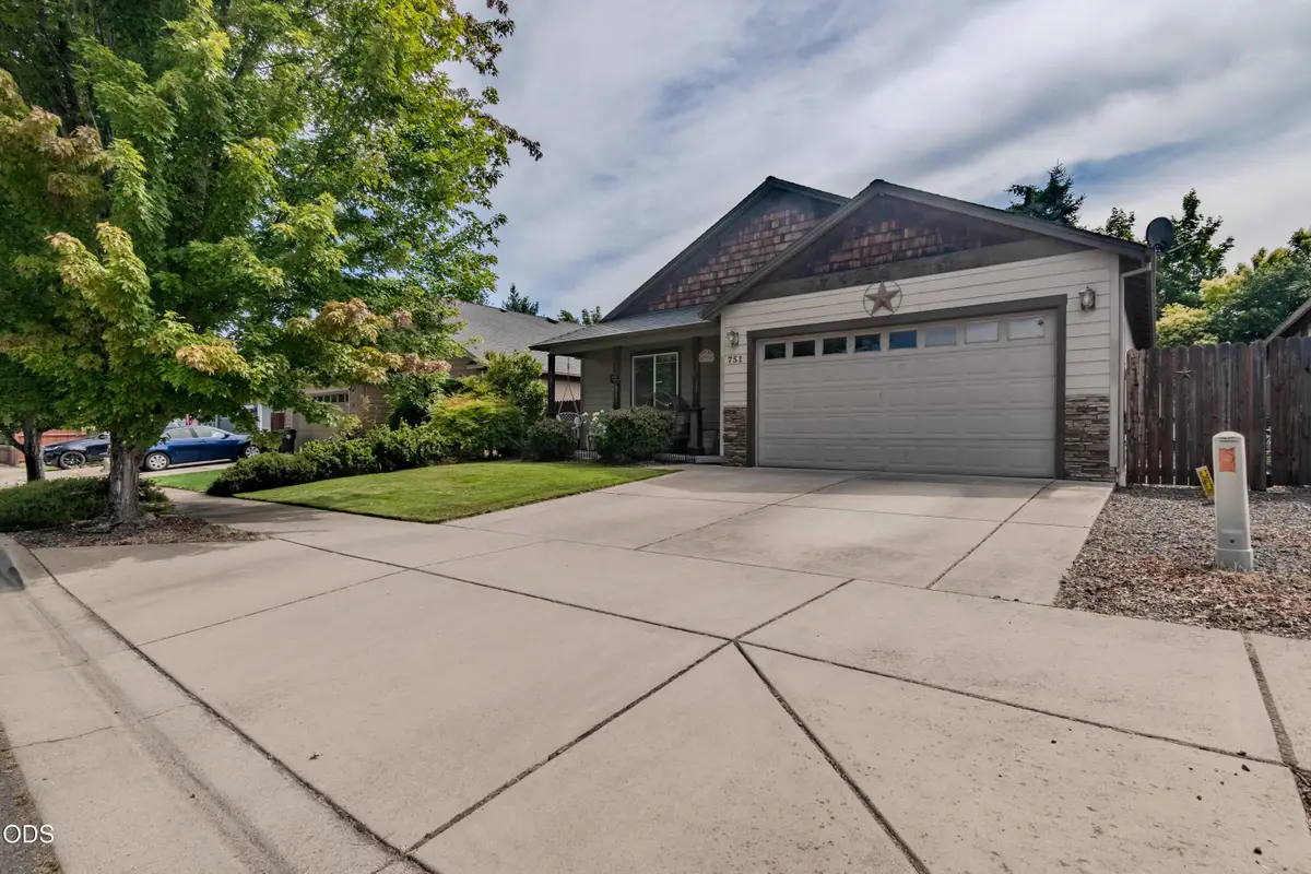 751 Tivoli Drive, Medford, OR 97501 - #1