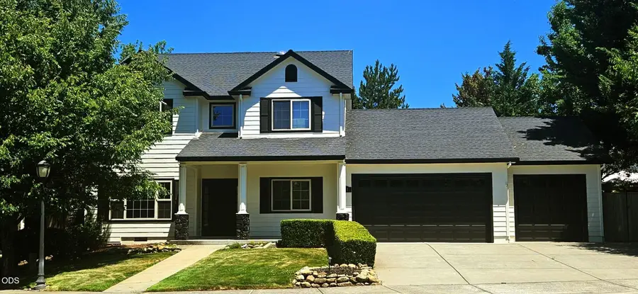 241 Fieldbrook Court, Medford, OR 97504 - #2