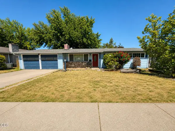1517 Oleander Street, Medford, OR 97504