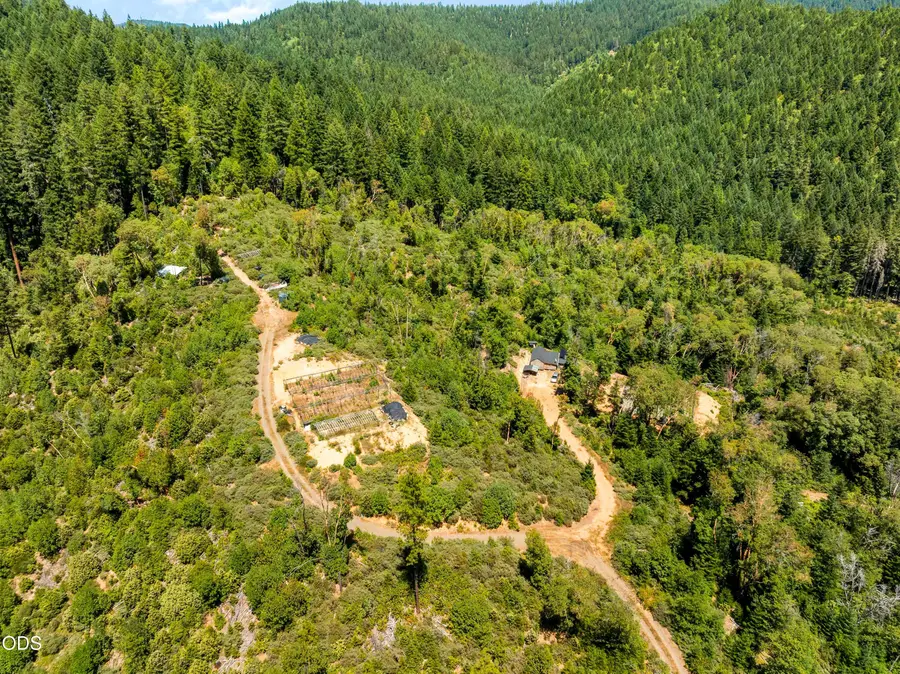 2810 Coyote Creek Road, Wolf Creek, OR 97497 - #2
