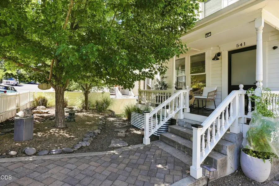 541 Fairview Street, Ashland, OR 97520 - #2