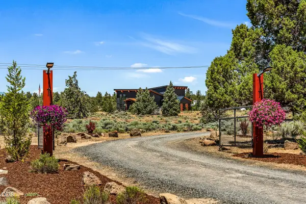4076 SW Park Lane, Culver, OR 97734