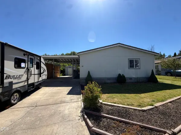 345 SW C Street #UNIT 10, Madras, OR 97741