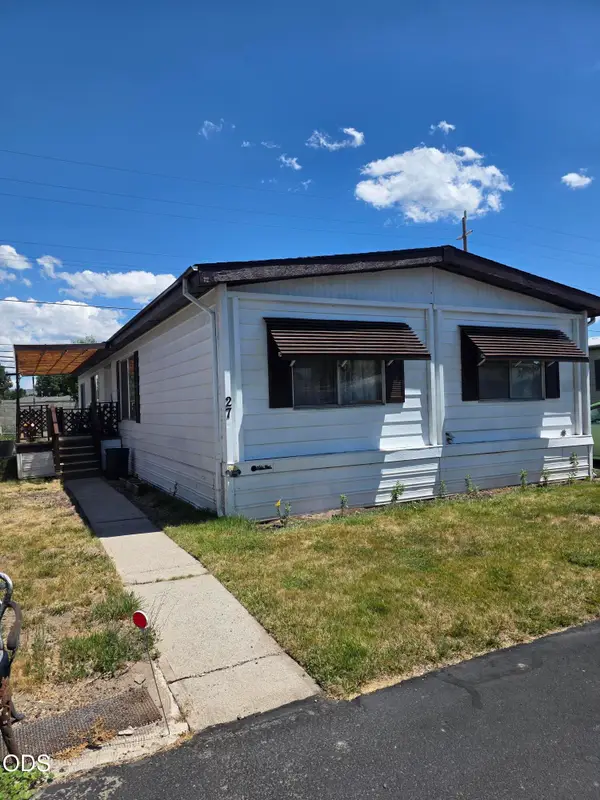 3500 Summers Lane #UNIT 27, Klamath Falls, OR 97603