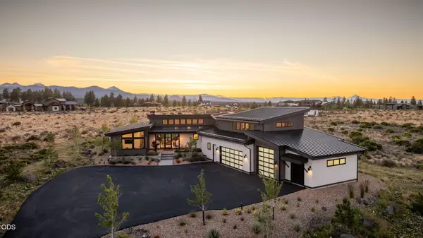 62313 Mcclain Drive, Bend, OR 97703