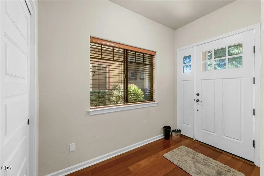 1111 SE Catherine Way, Grants Pass, OR 97526 - #3